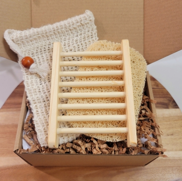 Boutique Other - Wood Soap Dish 3pc Gift Set Spa Hygge Relaxation Meditation